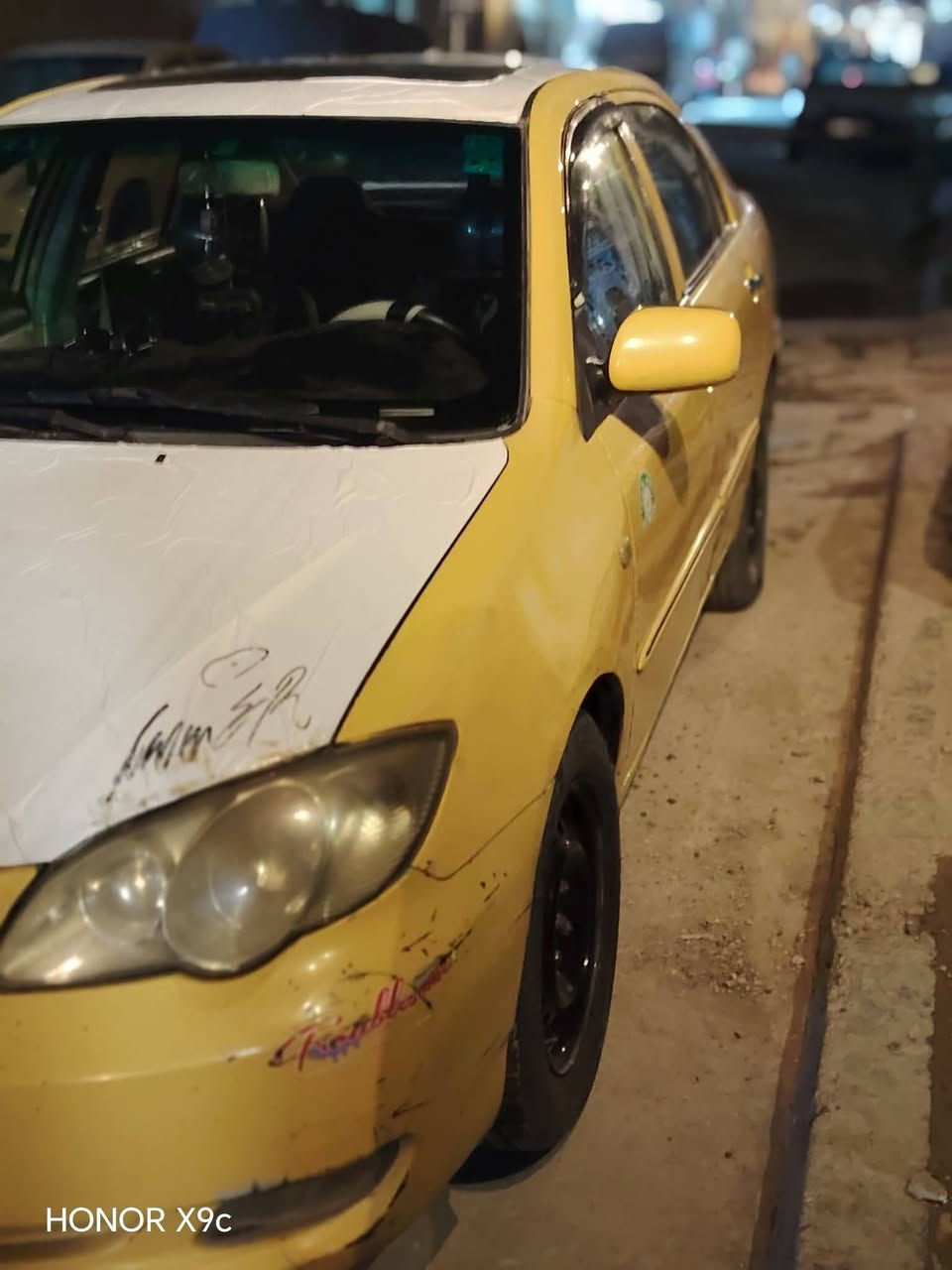 سلام عليكم BYD F3 2011 مكينه وكير لانسر تخم تاير تبريد ثلج مابيه لا ضربه ولا صبغ صدرهه نص عمر كهربائيات كله شغاله اي نقص مابيهه السياره خير من الله مكان الحسينيه مال راشديه السعر 45 اي استفسار***********شرط مكاتبه مروريه

