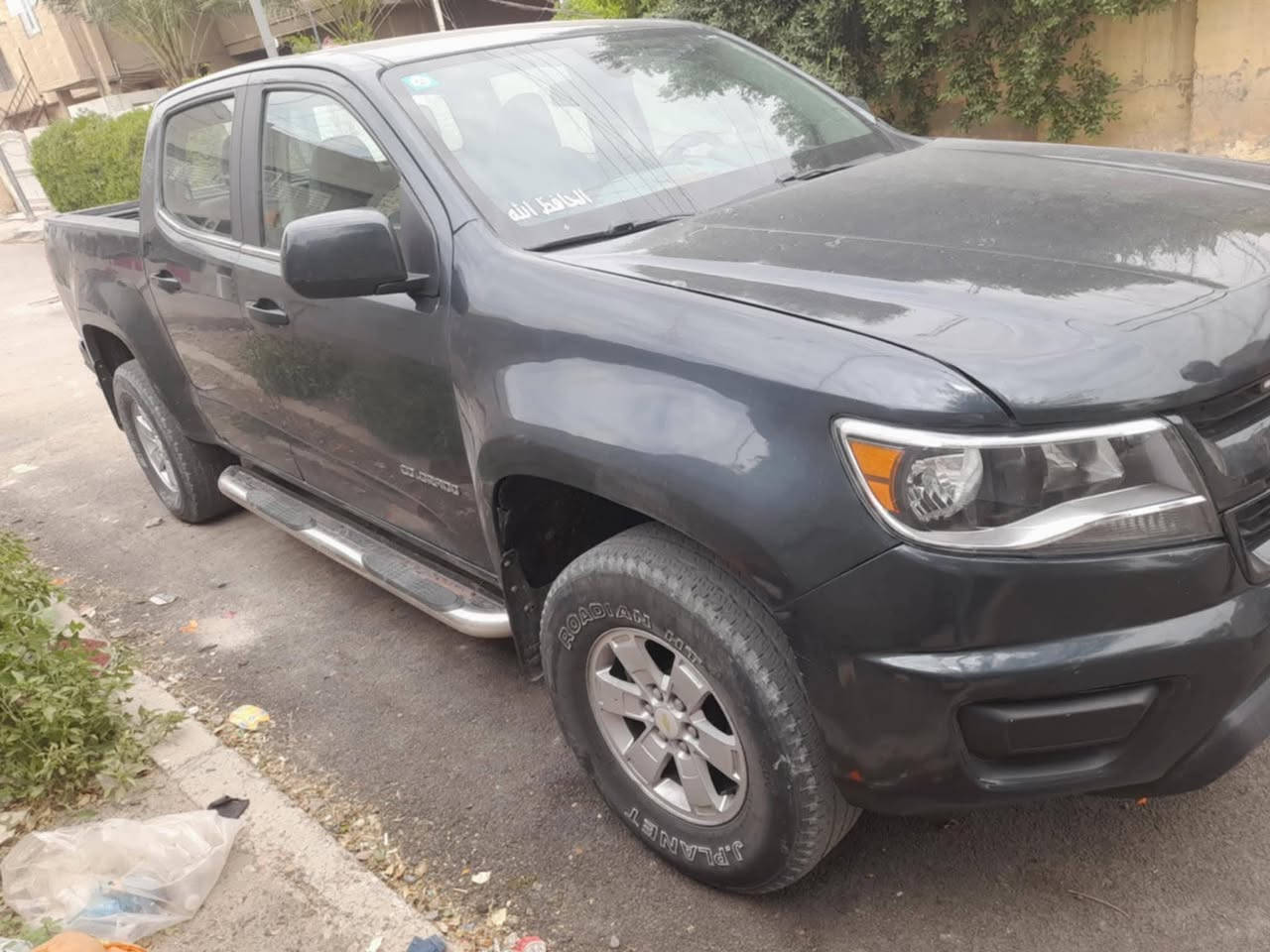 سلام عليكم شوفر كولو رادو ١٧ حادثة بجم بدون دواخل  ١٣٥ أو مراوس حسب القناعه سياره بسمي هاتف *********** مكان بغداد سياره جاهزه
