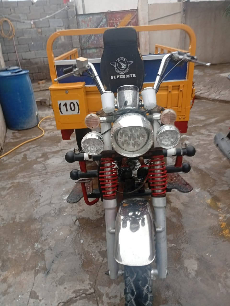 مكلف بالنشر ... ستوته سوبر امتيار مديل 22 اوراقها كامله كهربائيات كلها شغاله تخم تاير  ستوته كامله ومكفوله من كل عيب مكاني البصره الزبير السعر مناسب ولشراي يدلل وهذا رقم راعيها ***********
