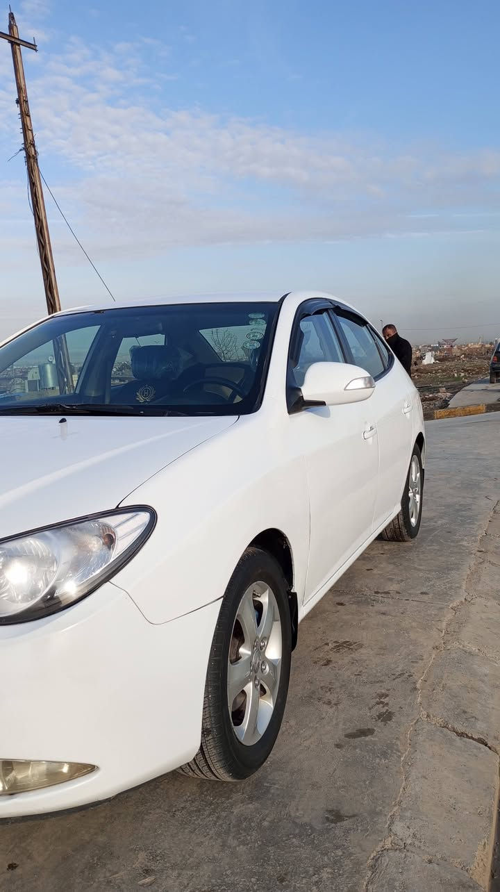 النترا للبيع موديل ٢٠٠٩ السعر ١١٨
كير محرك شرط كاربون موجود بدون ضرر سنويه عضم 
تواير جدد طخم جدد تبريد ثلج تدفئة شرط التحويل مكاني موصل الجانب الأيمن الهرمات
***********
***********
