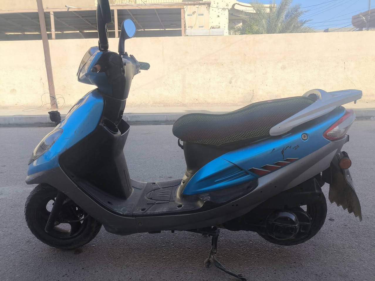 السلام عليكم دراجه سايم ابو عيون شغال كامل كهربائيات شغاله
السعر 400 وبي مجال


**إذا كنت صاحب هذا الإعلان وتريد حذفه لأي سبب، رجاءا أرسل رسالة إلى الدعم الفني**