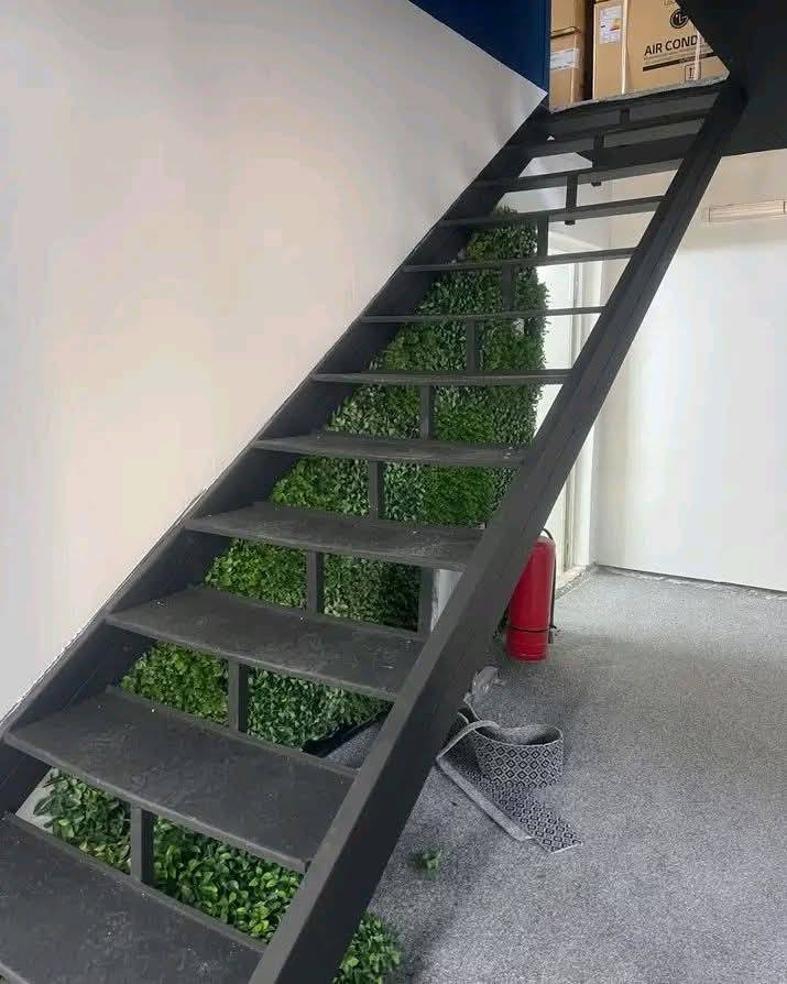 حداد متنقل
لعمل كافه انواع الحام جلسات  ابواب شبابيك محجرات سقائف

ابراج واجهيات ابراج محميات و مراجيج مع كافه عمل التصليحات
واتسابي***********
