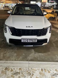 سورنتو ٢٠٢٥ خليجي ٧ راكب محرك ٤ سلندر 2.5 وكالة  داخل الضمان  ماشيه 17...