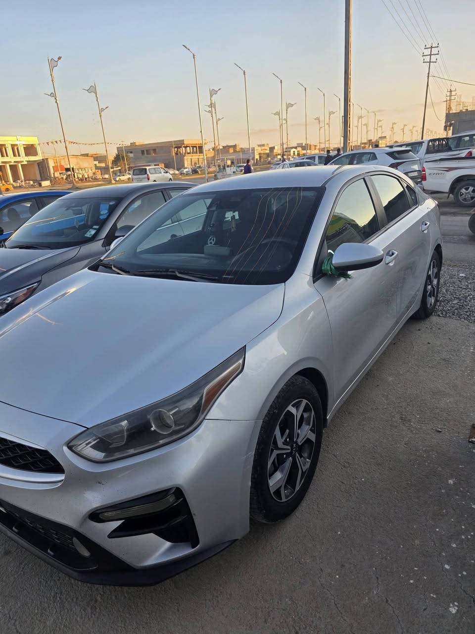 سلام عليكم فورتي للبيع فقط موديل 21 ضرر بيه 4 قطع مكاني الصويره سياره جاهزه رقم بغداد معوقين اتصل وتدلل ***********
