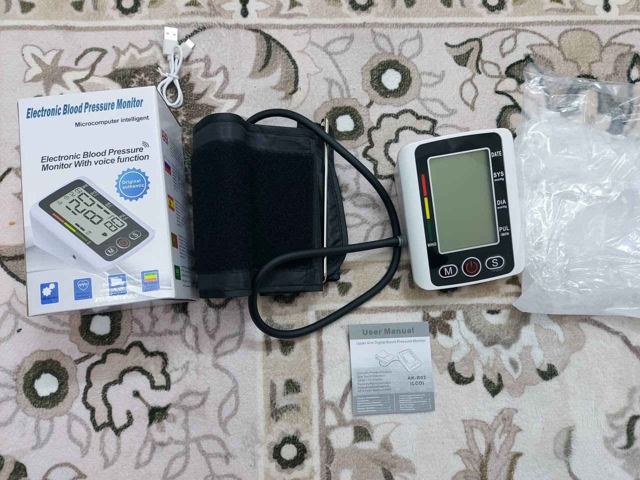 بلوجكتر طاقة شمسية ضد المي معيار IP66 يشحن طاقة شمسية او بور بنك ويشحن تايب سي السعر ١٥ مع توصيل مكاني بغداد مشتل ***********
