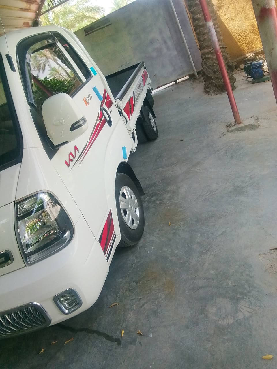 كيا حمل موديل 2023 (( رقم واسط  ))
الموصفات :
_ تحكم ستيرن
_ مري كهرباء
_
_ لد امامي بالبنيد 
_ 
_ بلوجكتر 
_
_ كشانة جلد كهرباء
_ دشبول كاربون فايبر 
_ كامرة + حساسات
_ بدي مغلف شغل فول 
_ تبريد ثلج 
_ دبل ايرباك
_ السيارة على وضع الشركة 
وباقي المواصفات 

سيارة مال جناي متصرف عليها شي
السعر 152 بيها مجال حك الجية
مكاني واسط الصويره 
رقم الهاتف ***********
