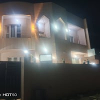 الفرسان مقابل الأقسام • ٢٧٠م • ٥غرف