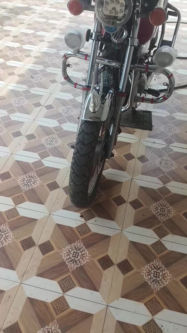 السلام عليكم
تايموته للبيع موديل ٢١ اوراق دراجه نضيفه حيل مكفوله سعره ٨٢٥ وبيه مجال 
للتواصل على رقم واتساب ***********
