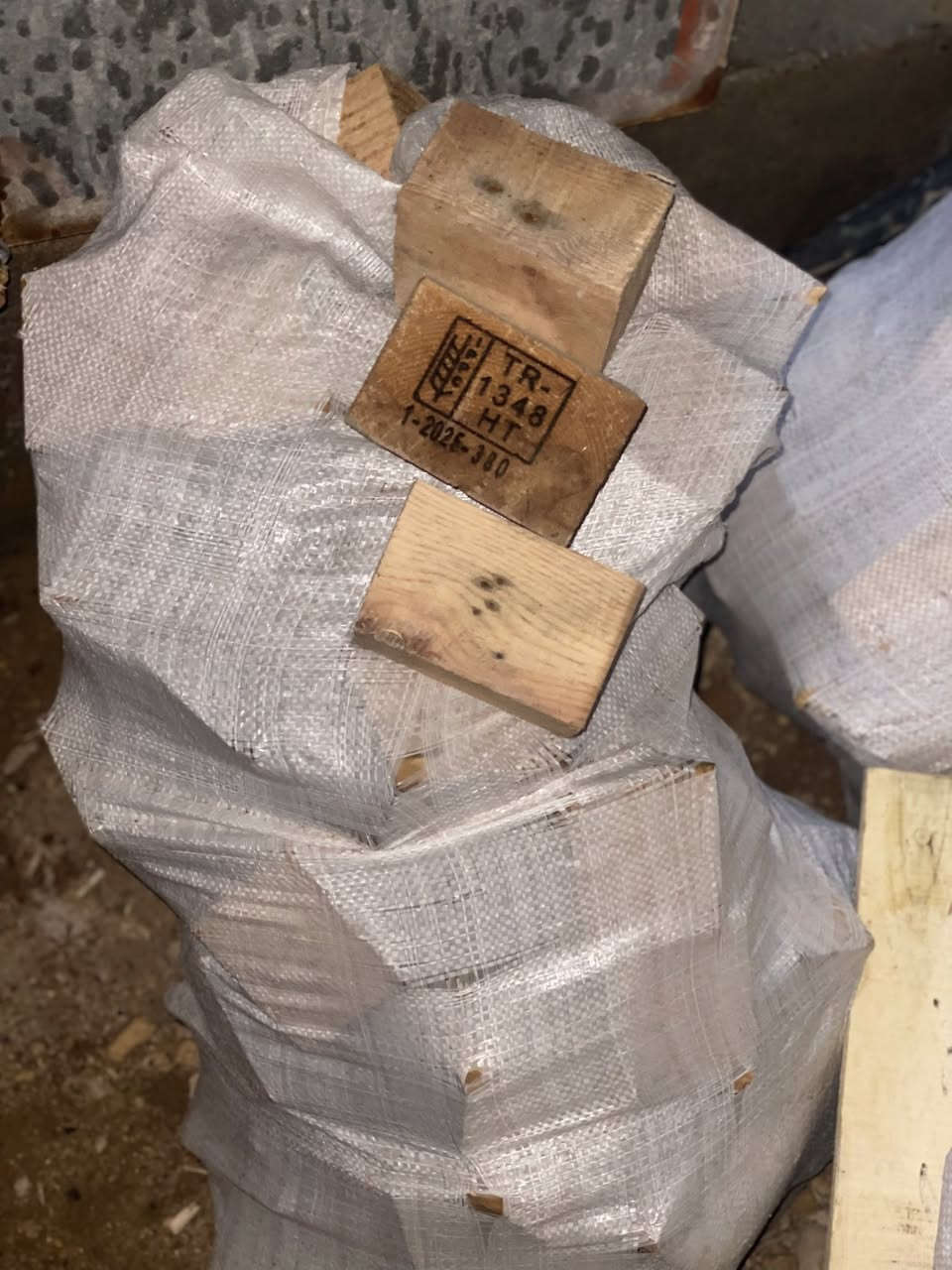 مكعبات آهل السماك شوي شكد تحتاج ع5000الف وصل


**إذا كنت صاحب هذا الإعلان وتريد حذفه لأي سبب، رجاءا أرسل رسالة إلى الدعم الفني**