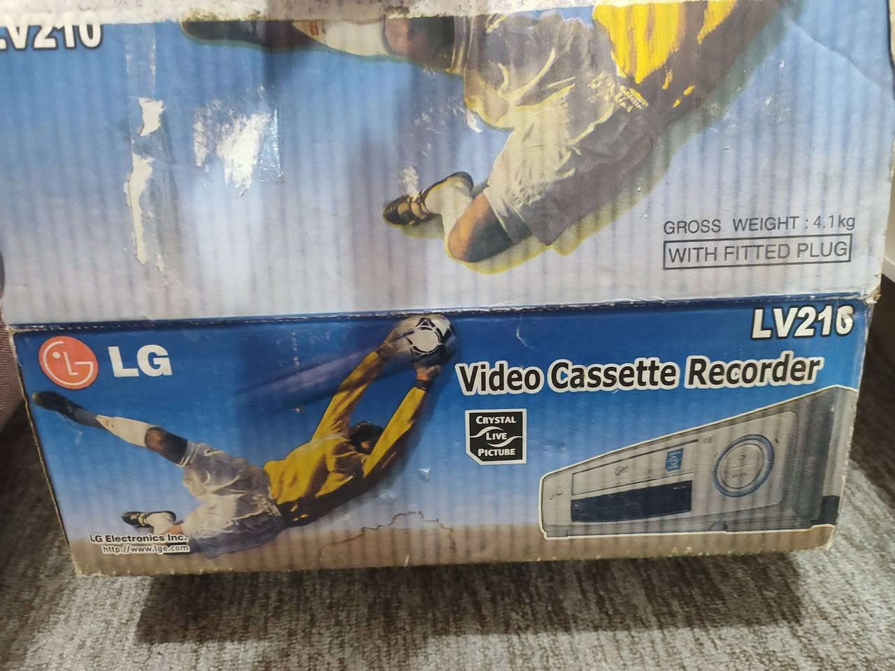 فيديو شريط بالباكيت
للبيع . جديد . كامل مع الملحقات . ريموت و فيشة اصلية 
ماركة LG .


**إذا كنت صاحب هذا الإعلان وتريد حذفه لأي سبب، رجاءا أرسل رسالة إلى الدعم الفني**