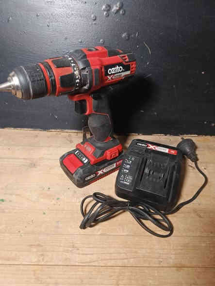 السلام عليكم
للطلب 
على وات ساب 
***********
كركوك حي الحريه
توصيل لكل المحافظات ٥ الاف
