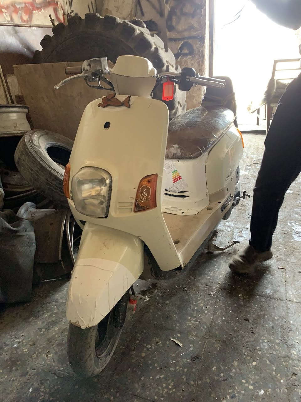 دراجه لل بيع بوليس السع 600 وبيها مجال ***********
