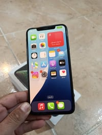 آيفون اكس ماكس • ٦٤ • بطاريه ١٠٠%