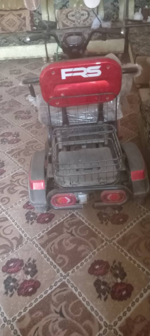 دراجة شحن معوقين اخو الجديد استعمال قليل جدا البطاريات بحاله جيده مكاني كربلاء طويريج للأستفسار الأتصال على الرقم
***********
