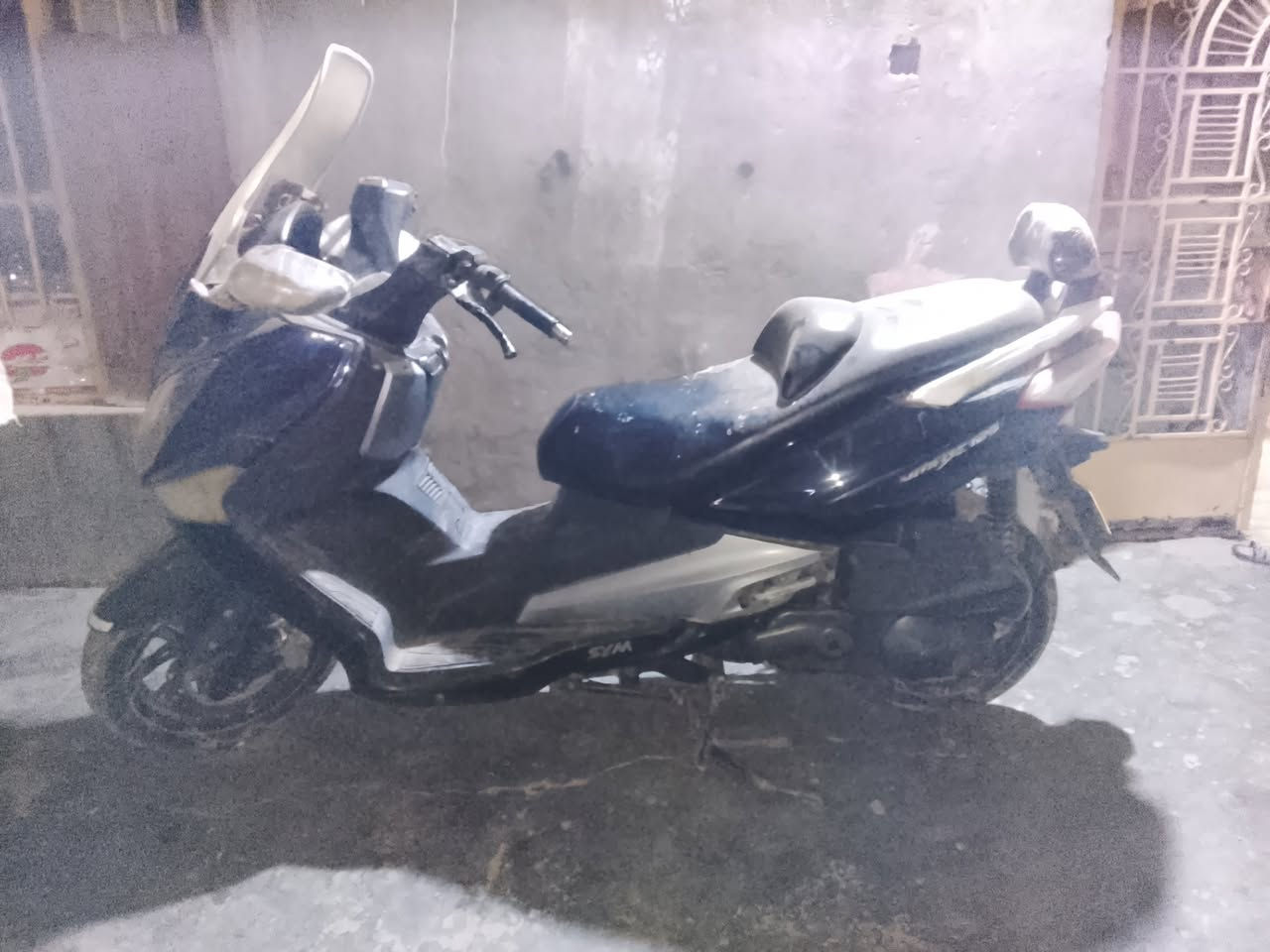 سلام عليكم
Joysym 125
ممشى 8000-    محرك 9000 RPM
رقم وسنوية تحويل ثاني يوم 
محرك ما مفتوح 125cc
وارد تايوان بعدها بلادي 
سعر 14 ورقة وبي مجال
هذا رقمي وبي واتساب-***********
