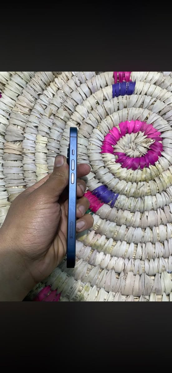 ايفون 13عادي
ذاكره 128
بطاريه 72
 شرق اوسط
الجهاز مكفول من الفتح 
ب 350 
بغداد الدوره شارع الشرطه  
***********
