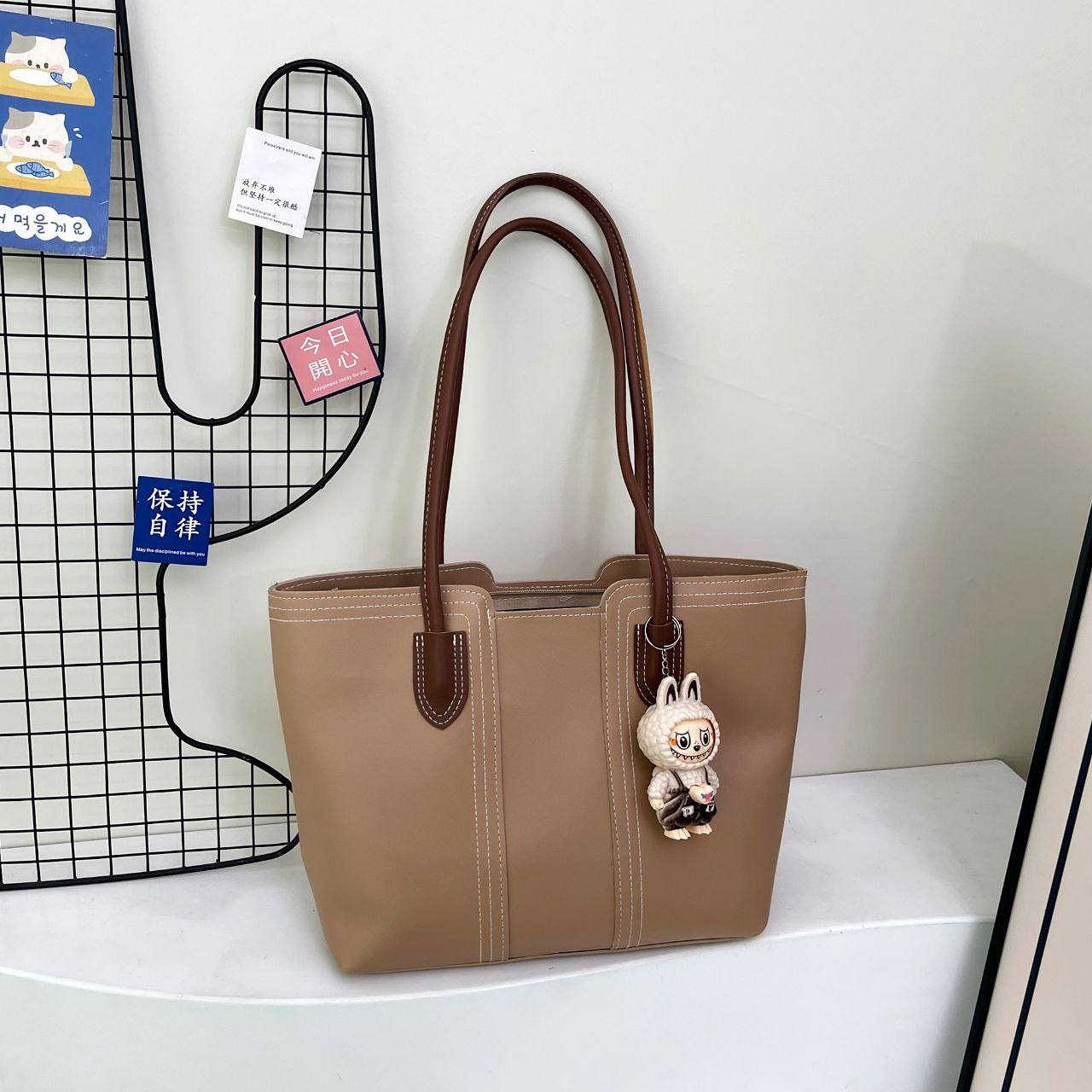 توت باك كيوت كوالتي عالي
يتناسب مع الموظفات وطلبه الجامعات 
القياس الكبير  38*25*11 سم  

سعر الدرزن: 72 الف فقط 🔥

الدرزن يحتوي على 12 قطعه
مخازن بغداد
اقل طلب نص درزن


**إذا كنت صاحب هذا الإعلان وتريد حذفه لأي سبب، رجاءا أرسل رسالة إلى الدعم الفني**