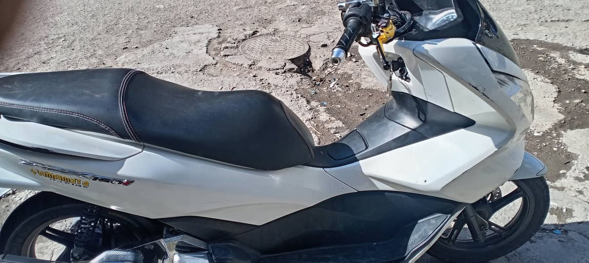 دراجه بي سي اكس الجيل الثاني
موديل 2018دراجه نضيفه بمعنى الكلمه مال رمبه مستخدمه شي قليل ماشيه 6000 حجم المحرك 150cc
السعر13ونص وبيها مجال
الدراجه مكفوله كفاله عامه شرط احله من الصور
العنوان كربلاء
للاستفسار الاتصال على الرقم
***********
