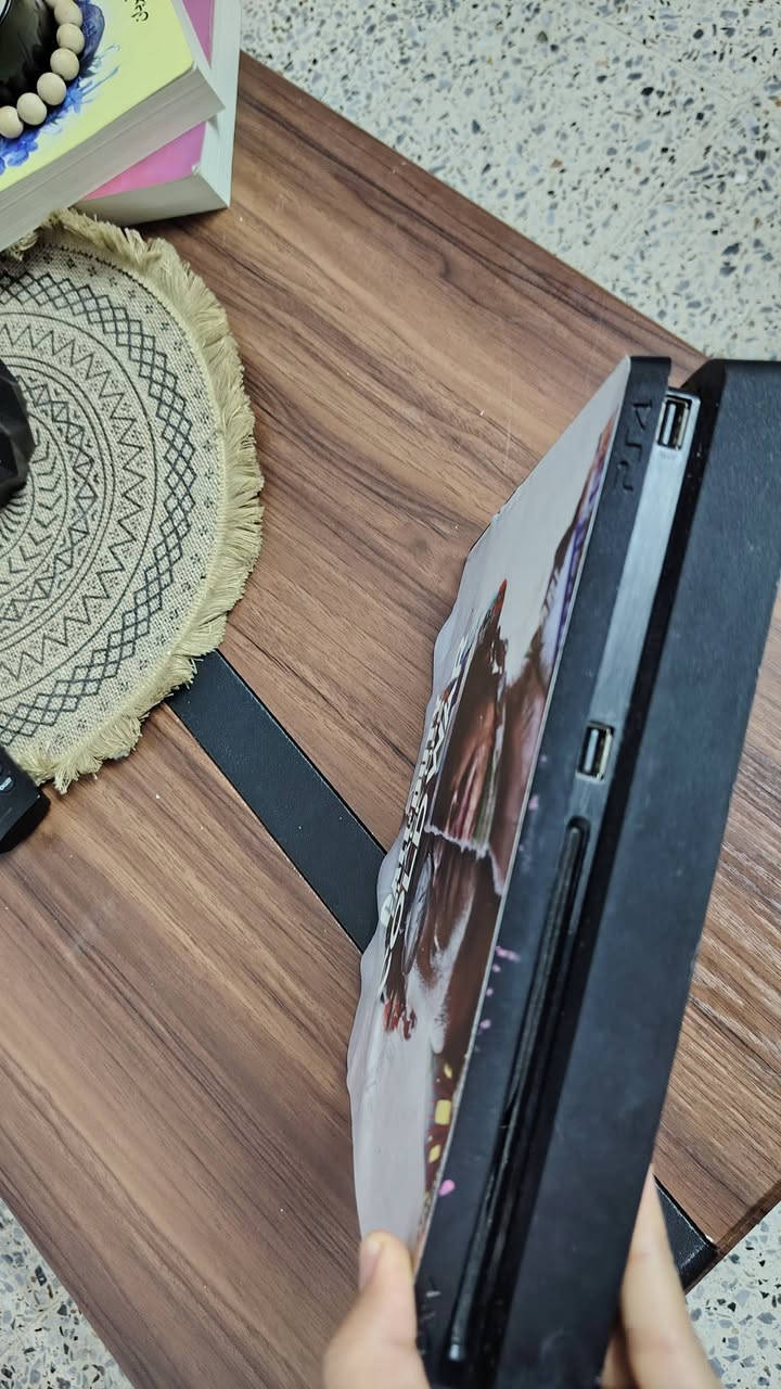 بلي فور كامل وايراته وجوستكين وقرص هديه والباكيت  مال بلي موجود السعر ٢٥٠
بلي ثري ٣ يوجد به هارد العاب ويدات ٢ وايراته كامله ب ٧٥
أقراص بلي فور عله ٢٠ الف علقرص الواحد
قرص جتي فايف عله ١٠


**إذا كنت صاحب هذا الإعلان وتريد حذفه لأي سبب، رجاءا أرسل رسالة إلى الدعم الفني**