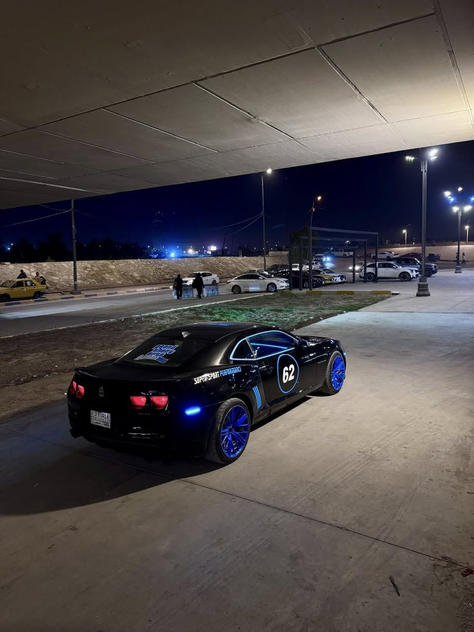 كمارو 2013 خليجي 2ss
السيارة من ناحية الموصفات اعلى شي 
كامرة داتا شو كشنات جلد تدفئة فتحة كيجات 300
مال الخليجي  سيارة عليه شوته هدرز
كاملة على آخر حبة صدر امامي خلفي مكينه كير اكسل ابسط تفاصيل معتني بيه
لحد قبل أسبوعين بدلت زوج متطورات جام تفصيخ اصلي وكالة تخم تاير ويل نضيف لا عواج لا فطور 
السيارة مكلفة كلش هواي ومصروف عليه كلش هواي مناقصه شي وحمدلله من من اصغر شي لل اكبر شي جاهزة 
الصبغ الي بسيارة ربع جاملغ الخلفي بدون شواصي بدون لغود 
مكان سيارة بغداد العامرية 
السعر 135 وبيه مجال رجاء لحد يقارن بلعام والحزام كلشي وسعره والسوك كلشي بي
تواصل ع رقمي ***********
