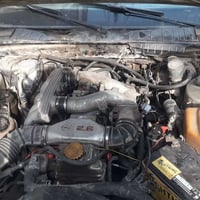 سيارة اوميكا  سنويه ٢٠٢٨ صاحبة حي الصحه السعر٢٠ وبيها مجال ٠٧٧٠٥٨٣٢٤٤١