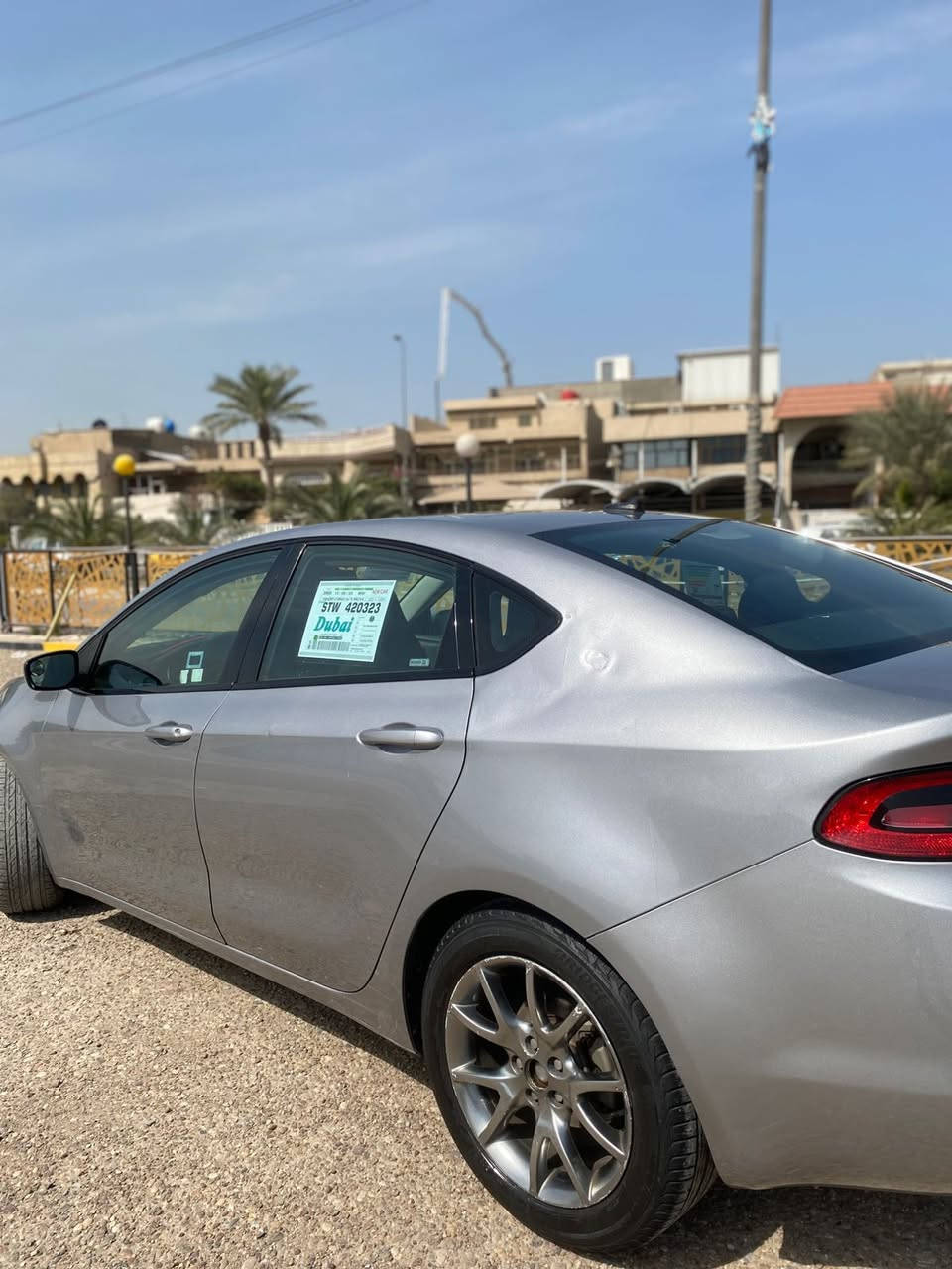 دوج دارت موديل 16 صدر جديد وعليها ادامة كاملة بدون صبغ بيها باب وحدة فقط تبديل نفس اللون كير محرك خير من الله سيارة مناقصها برغي رايدها ب93 ورقة مكاني بغداد زيونه للاستفسار ***********
