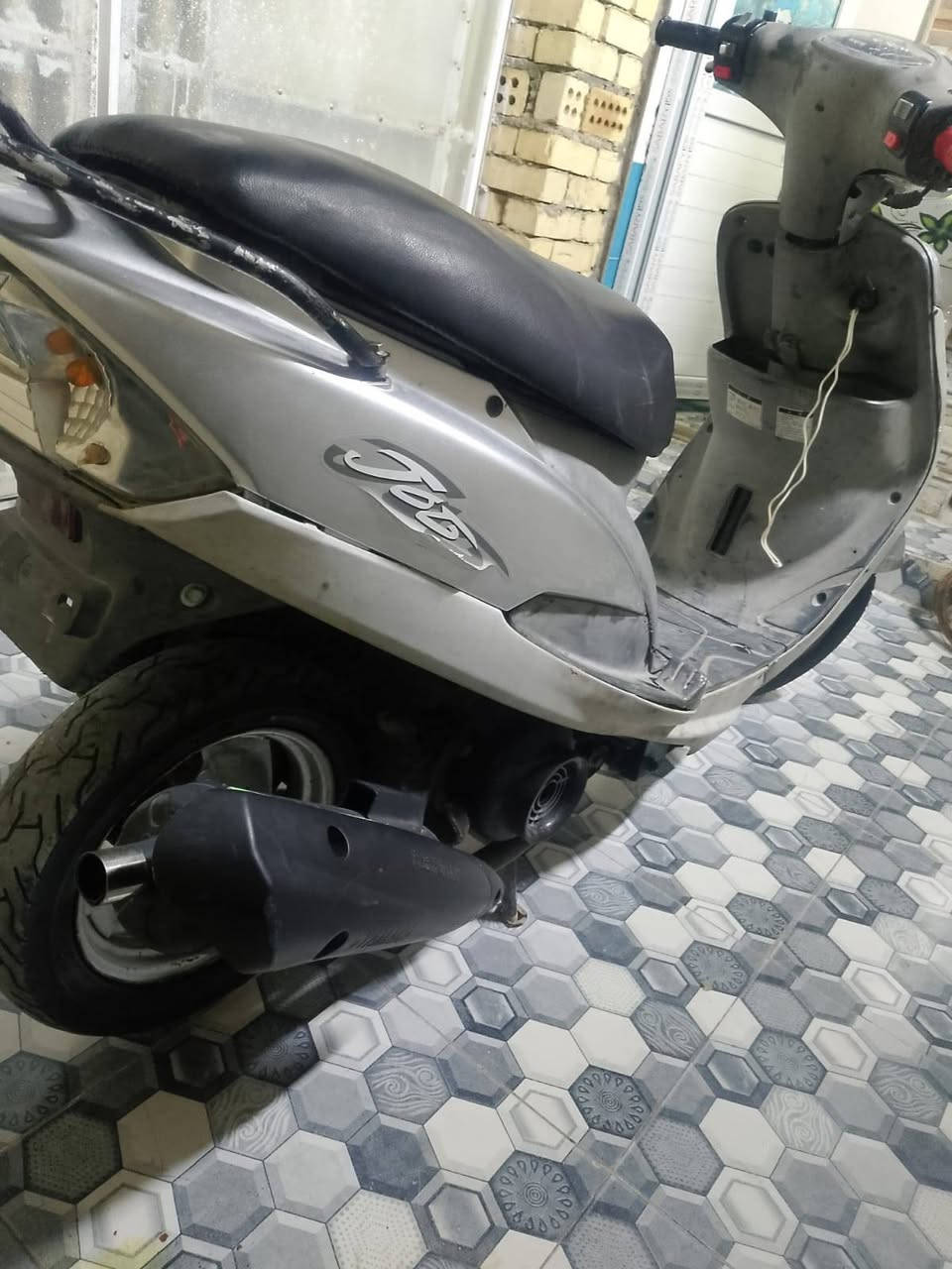 السلام عليكم 
للبيع دراجة ماكس منغولي 120
الدراجه نضيفه كلشي مابيه بس الكهربائيات عطلانه 
تشتغل هندر 
الكابريتر نضيف جديد يخبل المكينه نضيفه 
الصلنصه رياضي FM 
مجفته مرة وحدة تجفيت فول 
نضيفه كلشي مابيه 
السعر خاص 
مكاني بغداد الحسينيه الراشدية


**إذا كنت صاحب هذا الإعلان وتريد حذفه لأي سبب، رجاءا أرسل رسالة إلى الدعم الفني**