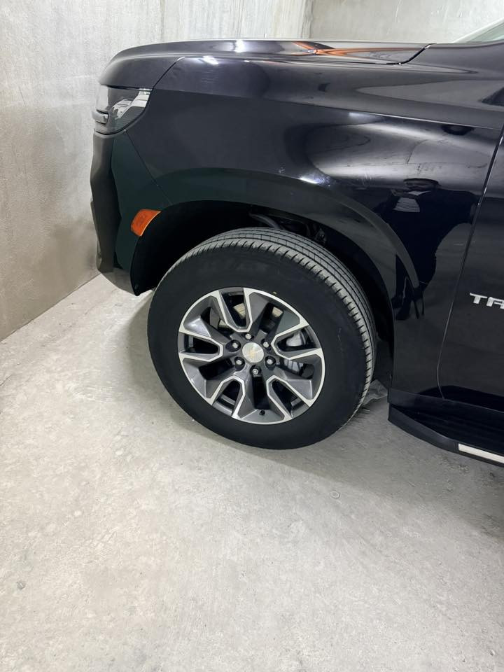 السلام عليكم 
تاهو 2022 lt 
محرك 5300المرغوب
السياره مواصفات lt
بنوراما 
كشنات جلد
كشنات تدفئه
كشنات كهرباء حتى الخلفيات 
رادارات 
تحديد مسار
اوتو 
عدادات شاشه دجتيل رقميه 
نضام صوت bose
شحن لاسلكي
مراة خلفيه تعتيم اوتماتيك
كامرات 360
حساسات امامي خلفي 
رادار تصادم 
تحكم في وضعيات القياده
جنطه كهرباء رجل
علامه سوده ضوء القمر
ومعروفه موصفات الlt
تخم تاير برجستون
كير مكينه مكفولات صبغ مكفوله
بيها بارد بلهلال مال الباب والجاملغ الخلفي بلهلال 
بيها كتاب تضليل مرور سنه
ماشيه 70الف 
السعر 490وبيها مجال مكان بغداد 
***********
