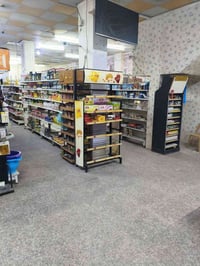 كربلاء حي الوفاء • شارع عشرين • محل شغال ٢٠٠م