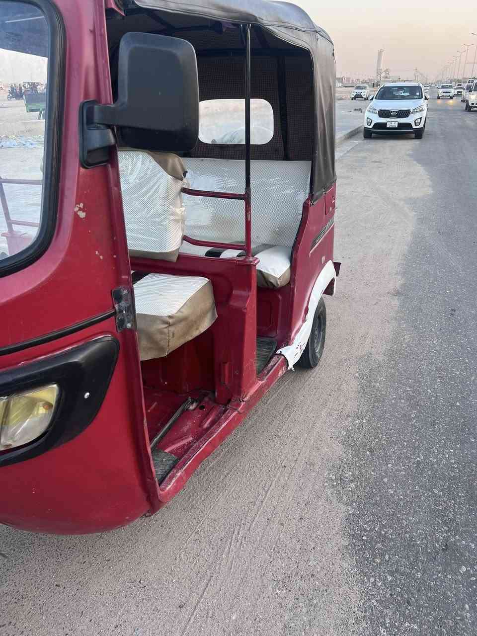 تكتك مديل 20رقم وسنويه  تكتك مجفته ما نقصها اي شي كبل لشارع سعر 5وبيها مجال
لمو شراي لا يتعب***********
