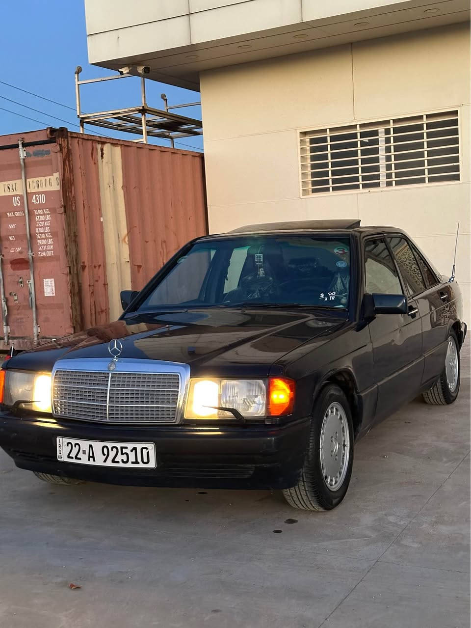 مرسیدس ١٩٠ لون نیلی مودیل ١٩٩١ رقم اربیل سنوی ٢٠٣٠ جدید بأسمی کیر محرك بیبی شبح خراطیم ٤ سلندر جام کهربا سلاید abs بدون ضربە ***********عنوان سلیمانی ٥٥ مجال قلیل السليمانية, العراق
