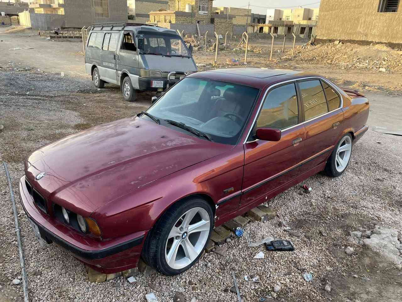 525 موديل 93 كير اوتو تبريد شغال مروحة بلاديه مي اخضر  لا تنقيص ولا حماوة انساها رقم اربيل سعر 43 وبيها مجال كهربائياتها بلادية حداديه وتايرات تعبانه دعامية خلفيةً مكسورة ينرادلها فايبر كلاس


**إذا كنت صاحب هذا الإعلان وتريد حذفه لأي سبب، رجاءا أرسل رسالة إلى الدعم الفني**