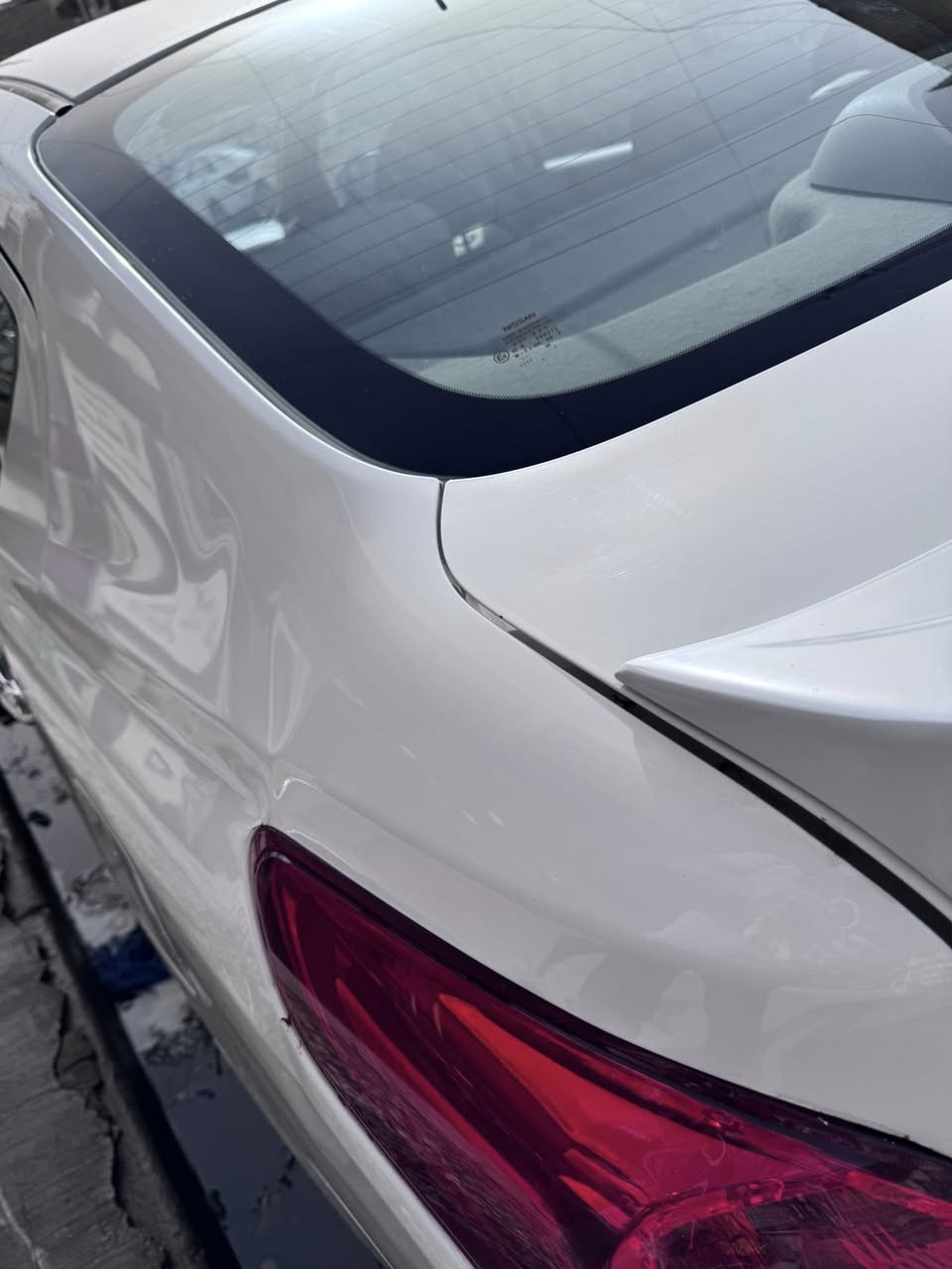 السلام عليكم 
صني مصري 2024 تبريد فول قطعتين يدات نيكل 4 جام كهرباء السيارة فول خير من الله ماشية 65 الف
بيها ضربة من ورة الدعامية الخلفية وقبق الجنطة وبيها باب الخلف السائق مبدل اصلي
*********** مكانها بغداد الدورة
*********** واتساب متوفر
