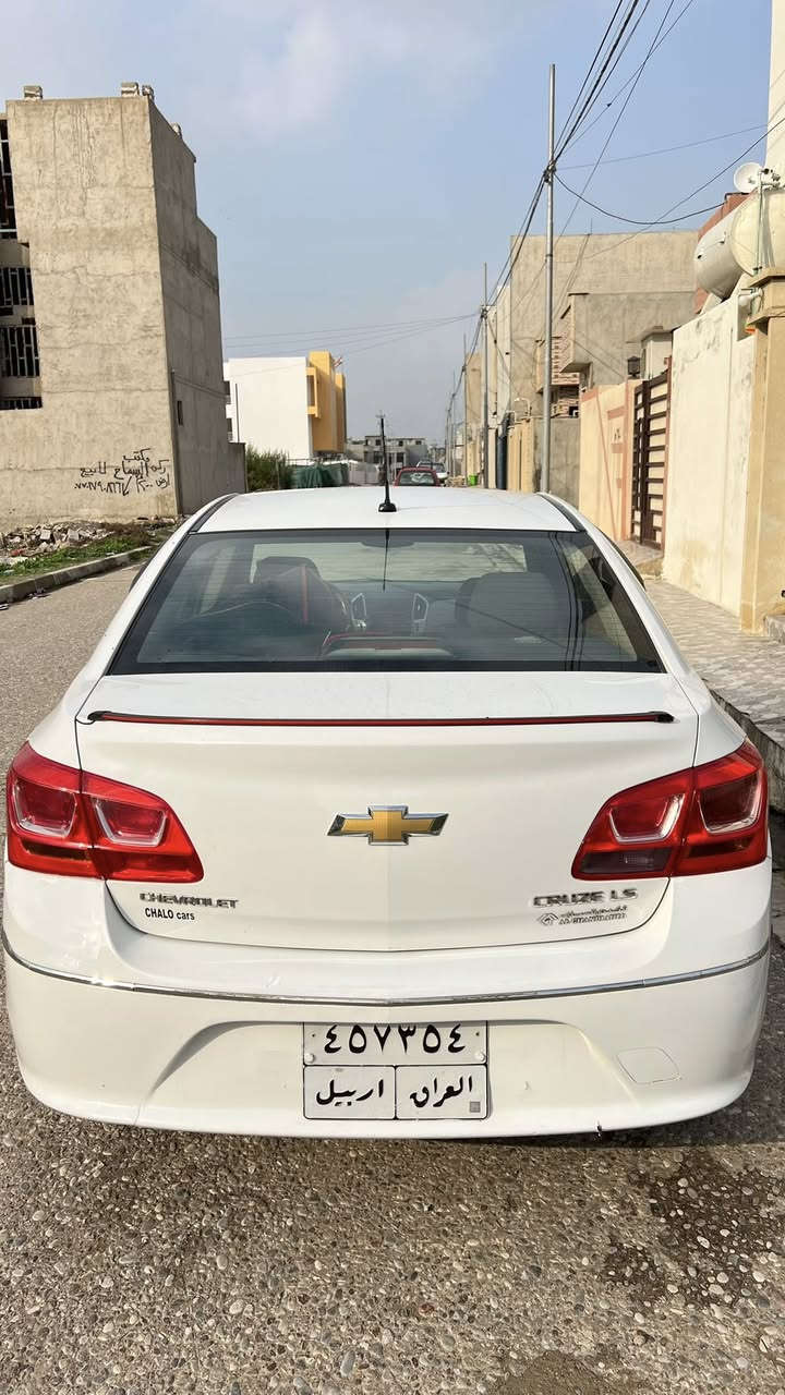 السلام عليكم

شوفرليت كروز موديل 2016

رقم اربيل

كلين بدون ضرر لون ابيض 

مكينه شرط مال كصه صارلها شهرين مشدوده عليها 

طخم ويل كب 

كير شرط 

موصفاتها نص فول 

السعر 95 + عليها غرامه 5 ورقات 

اسيا ***********

***********كورك
