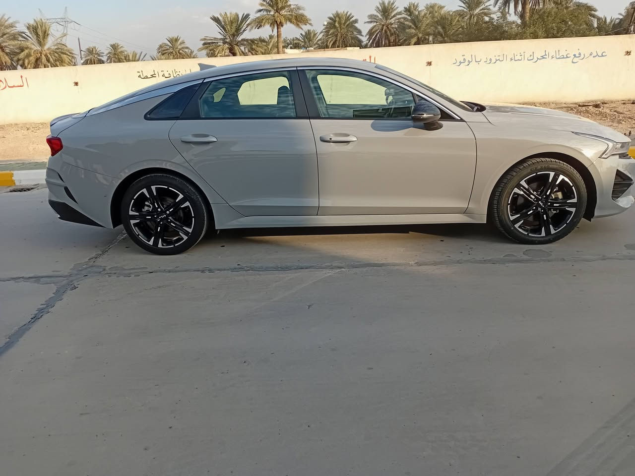 K5
موديل 24 سياره وارد أميركي 
فول عده بانوراما 
***********/ ***********
