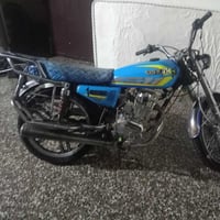 سونك للبيع دراجه نضيفه ضفيره جديده بس يعتاج تربط واير السلف والايت الع...