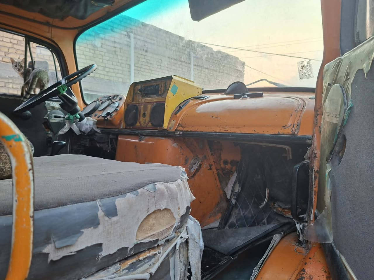 ابو ردين للبيع للستفسار اتصل على الرقم ***********
