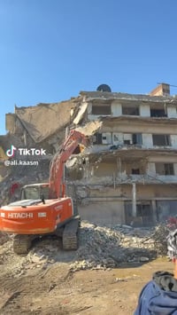 هدم و تفليش بيوت قديمه ورفع نقاذ تعديل الشيش تجهزي مواد بنا 0782916095...