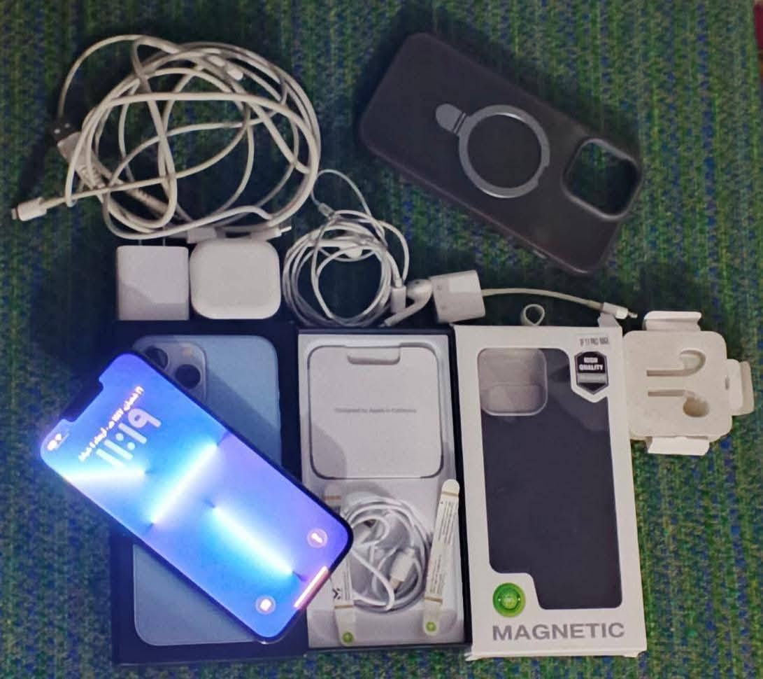 يا اللّٰه سلام عليكم
Apple iPhone 13 Pro Max للبيع فقط

السعة ٢٥٦ رقم الطراز LL/A نموذج M إصدار iOS 26.3

لون جهاز بحري المميز ضمان ماستر

جهاز لا مفتوح ولا مصلح فقط البطارية الخدمة نسبة ٧٦

جهاز كامل ملحقاته ويجي وياه راس شحن أصلي ٢ وكيبلات أصليات ٤ وسماعة أصليه وتحويره أصليه ولاصق حماية

وكفرات ٢

سعر جهاز 600 الف قفل مكاني بغداد الشعب شارع عدن يم مركز شرطة الشعب رقم تلفوني ***********
