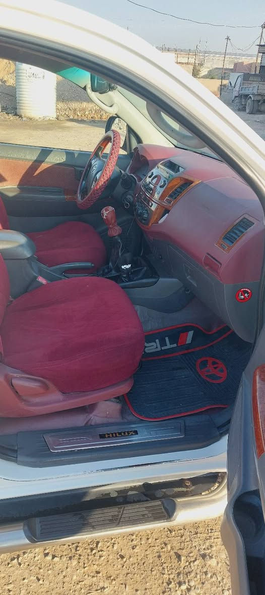 السلام عليكم للبيع هايلوكس ٢٠١٤ رقم أربيل سنويه صاغطه مكان السياره بغداد النهروان السعر ٢٠٠ وبيهه مجال رقم الهاتف 
***********
