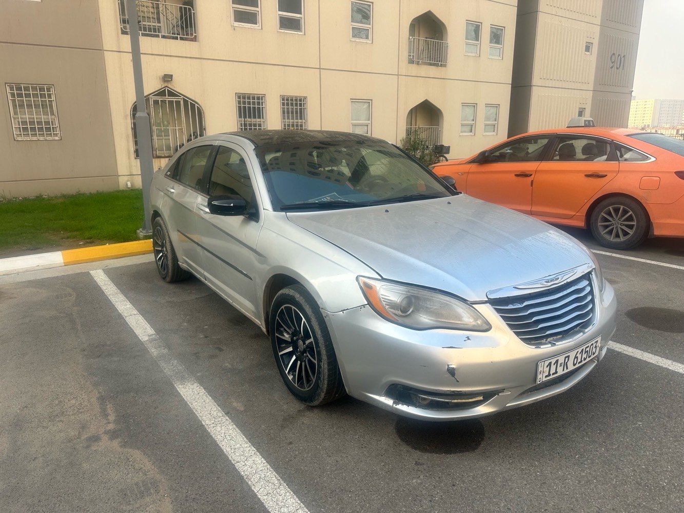 سيارة C200 موديل 2012 محرك 2400 رقم بغداد السيارة عليها ادمة كامله تايرات و باتري و الحدادية كلها جدد سنوية و هزه جديدة حادثها بأمريكا الجنطة و الجاملغ الخلفي و مبدلات شاشة كبيرة و كامره و دي جي و السيارة مصبوغة عام للجمالية بدون حادث و ع الفحص مال السونار مكينة و كير مكفولات السعر 67 ورقة ***********