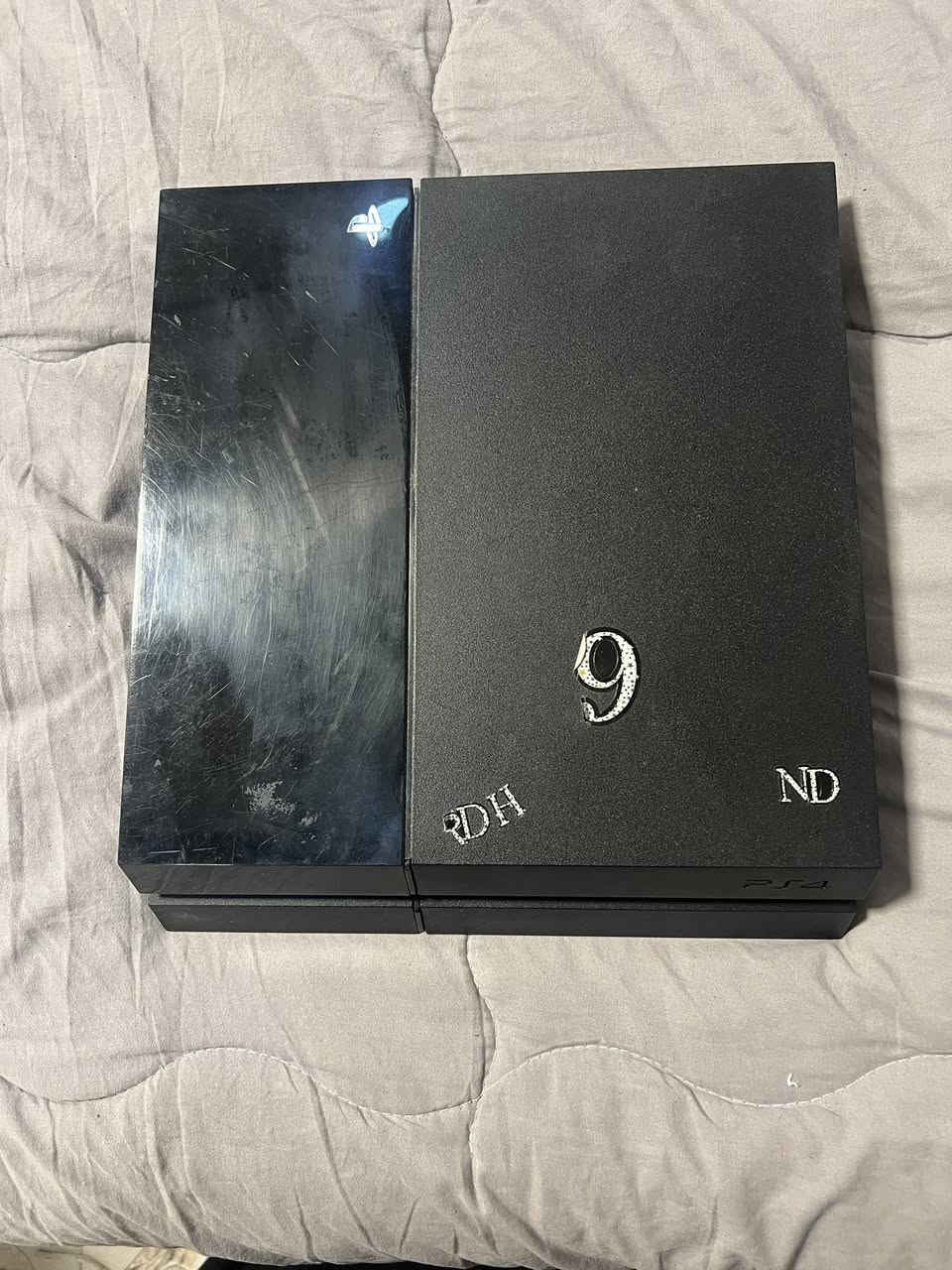 جهاز بلايستيشن 4 فات ذاكره 500G يده اثنين اصلي للبيع سعر 300


**إذا كنت صاحب هذا الإعلان وتريد حذفه لأي سبب، رجاءا أرسل رسالة إلى الدعم الفني**