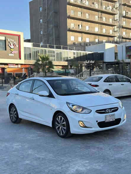 السلام عليكم
للبيع اكسنت 2011 خليجي محرك 1600 دبل قطره هسه شاده جديد بعده بضمانه برغي ممفتوح منه هوه وتفرعاته كامل
صدر جديد تبريد ثلج
السياره فول فتحه ويلكب فراشه حساسات خلفيه تجوه سايق شاشه تحكمات ستيرن اشاير بلمري
السياره جاهزه مابيهه نقص الحمدالله 
بيهه صبغ بابين جهه السايق ودوسات وشويه من الجاملغ الامامي جهه السايق بدون دواخل مجرد شخط ومصبوغات 
رقم بغداد تحويل مباشر 
السعر 90 ومجال بسيط بعد المعاينه
***********
مكاني بغداد الحريه
