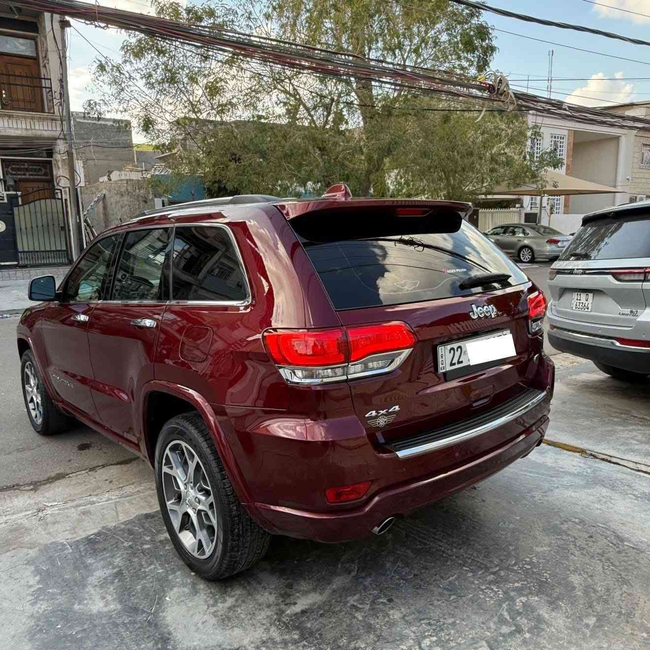 قطعه من النوادر 📍👨🏻‍🦳
سلام عليكم جيب اوفر لاند فول 1/1  (  جديده اخت زيرو)
الموديل 2021  (خليجي) . وكالت هارلم السياره 
اللون: كرزي مميز عليه بوليش مصرف عليه سياره 
المحرك : V6.  3.6L . 
العداد : 43
رقم اربيل هزه سنوية جديد باسمي  
مكفوله من صبغ و البارد والتبديل و الفتح و اي ضرر كفاله
 ماعده رصعه بلباب بعده عله وضعه 
سياره علا ايدي  برغي ما ملعوب بيهه شرط  
سياره من النوادر جديده و حلوه استخدام قليل جدا
المواصفات فوول للخير 
*قياده ذاتيه 
*داخل قرميدي 
*سياره 3 شاشات امامي و خلفي 
* دفع رباعي 4x4 . 
* رادار جانبي مع مانع تصادم .
* تحذير الخروج عن المسار ⚠ . 
* تحذير النقطة عمياء ⚠ .
* شاشات خلفية . 3
*داخل جملي قرميدي المميز 
* نظام الاسطفاف الآلي (اوتو بارك) .
* ويل قياس 20 انج .
* سقف بانوراما . 
* شاشه كبيرة 8.4 انج . 
* نظام الخرائط (GPS) .
* نظام التعليق هوائي (جكات) . 
* ستيرن كهربائي . 
* المصابيح الأمامية زنون .
* كشافات الضباب زنون .     
* تشغيل عن بعد .
* صندوق كهربائي .
* مقصورة الركاب من الجلد الفاخر .
* حفظ وضعيات الجلوس (ميموري) . 
* المقاعد الأمامية كهربائية .
* المقاعد الأمامية تبريد وتدفئة .
* المقاعد الخلفية تدفئة .
* مشغل اقراص CD/DVD . 
* سستم صوت هارمون كوردون . 
* حساسات أمامية
* حساسات خلفية . 
* كاميرا خلفية .
* تدفئة ستيرن . 
* بخاخ ماء على المصابيح الامامي.
* المرايا الجانبية قابلة للطي .
* مرايا متحسسه للضوء العالي . 
* مانع تصادم خلفي .
* مقود السائق من الخشب . 
* بلوتوث تلفون . 
* محدد سرعة . 
* نظام التشغيل والاطفاء الاوتوماتيكي ( Auto Start System ) .
* نظام بريك اوتماتيكي ( Auto Break System ) .
مكاني بغداد حي جامعة 
***********
