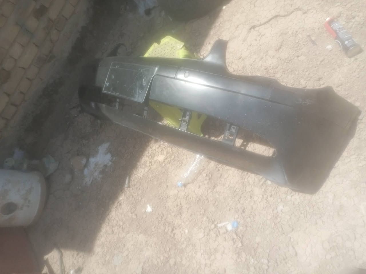 غراض باخره للبيع التفاصيل بالفيديووعندي فرس كامل هوه والتحكمات والماوس كامل بس مامصوره بعيدعليه 
الدعاميه ب25 
الفرس 40
البلوجكترات20
تحكم التبريد15
وعندي تك بلك لايت جديدحاويه 15 الف
مكاني ديوانية موجودتوصيل
***********
