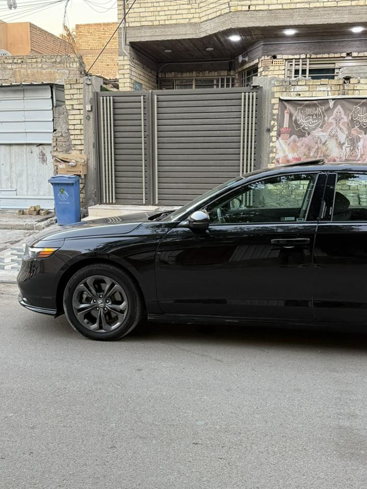 للبيع او مراوس هوندا اكورد 2024 EXL
السيارة ماشية 13

• مكينة 2000 هايبرد تنفس طبيعي

• شفتات ستيرن 

• شاشة كبيرة

•كشنات جلد

•فتحة سقف 

• كاميرا خلفية    

• رادار امامي

• مانع تصادم

• محدد مسار 

• تصحيح مسار

•بصمه تشغيل ابواب 

• مثبت سرعة

• مانع انزلاق

• دخول ذكي 

• إنارة ترحيبية

• هندبريك دكمه

• حساسات مطر 

• أوامر صوتية

• 3 أنظمة قيادة

تشغيل عن بعد 

كشن كهرباء 

تبريد قطعتين 

خزن ميموري 

حساس امامي 

حساس خلفي

كشنات اثنين كهرباء 

السعر187

  🔰الحادث 

موضح بل صور 

ورقم شاصي موجود بيه جاملغ ابدل والباقي مصلح مندون ايرباك

بغداد الشعب

***********
