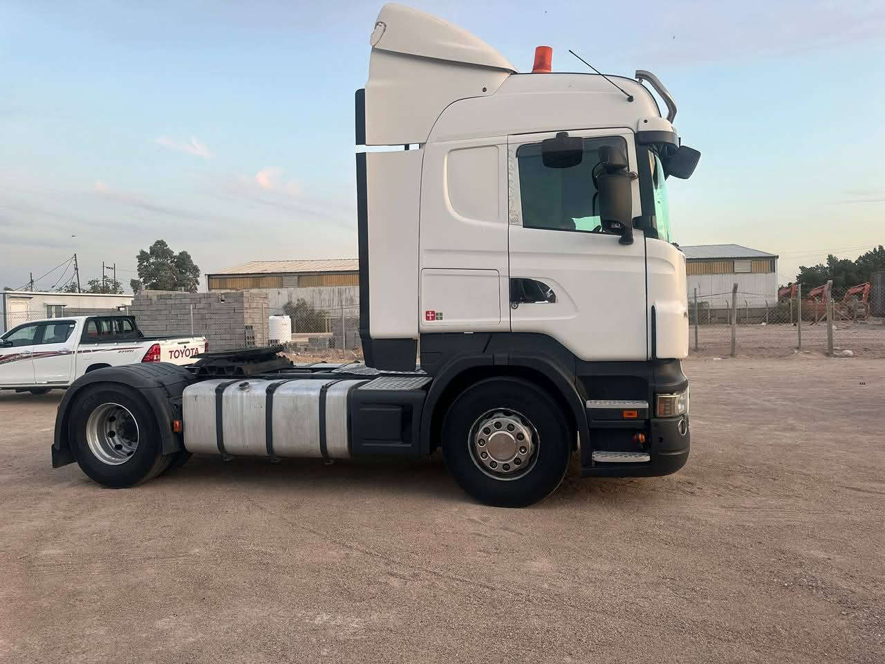 سلام عليكم البيع سكانيه 2009رقم اربيل ستويه متهيه سياره خير من الله البيع بس راس رقن الهاتف ***********
