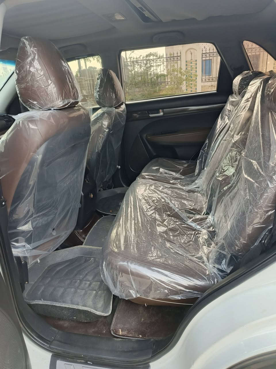 يا الله سلام عليكم سياره نوع سورنتو خليجي كويتي فول مواصفات واحد عله واحد بنرامه  بصمه شاشه كامره حساسات امامي خلفي تحكم ستيرن جهتين شاير مري مري شفط منضومه كشاف زنون كشنات كهرباي جلد تبريد تدفه كشنات ستيرن هيتر مكينه حجم 6ستندر 7راكب 3قطع تبريد كفاله من ضربه او تبديل او صبغ كفاله كير مكينه حداديه تخم تاير تبريد كفاله العنوان كربلاء السعر 174بيه مجال رقم الهاتف ***********تصال تحويل مباشر
