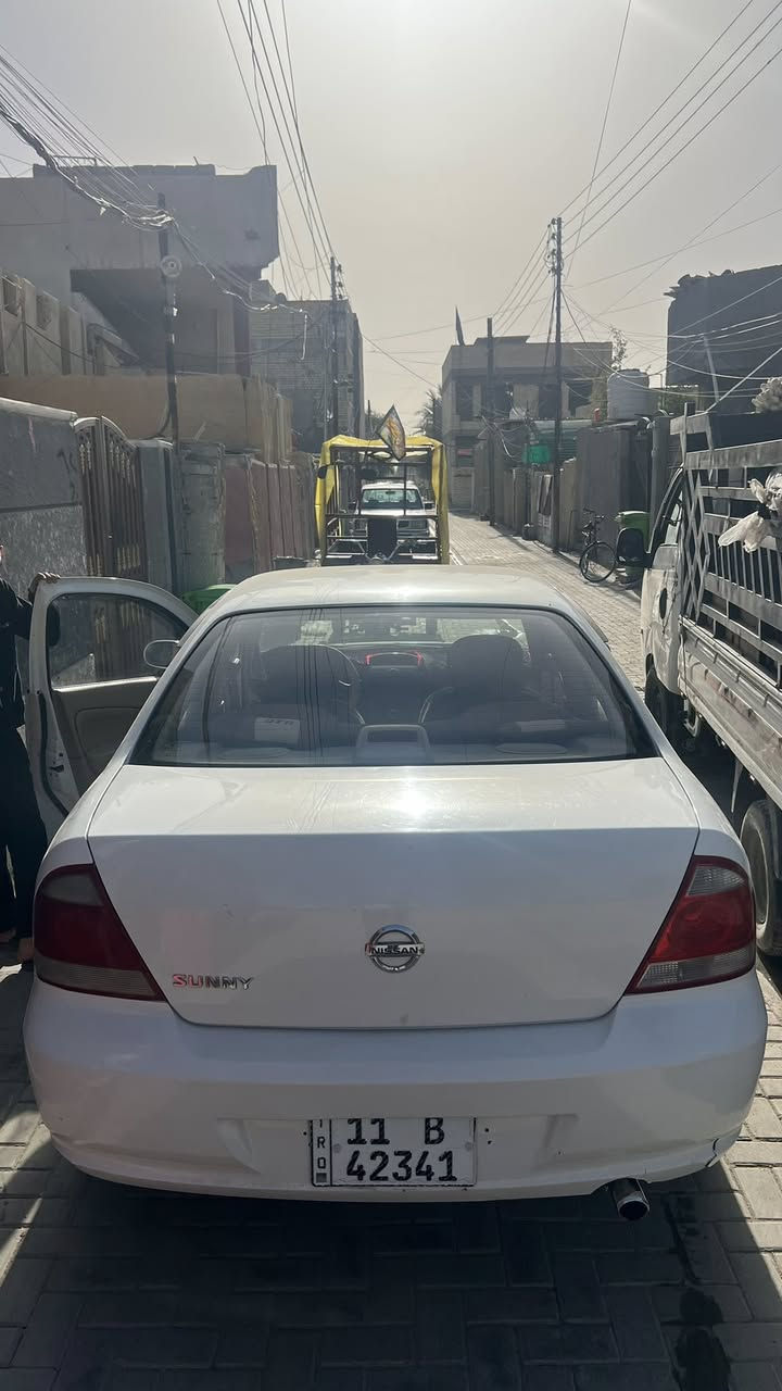 السلام عليكم سني موديل 2009 بدي كوري
السياره جاهزه. صدر خلفي امامي جديد تبريد جديد سياره مكفوله بدون ضربه عدا جاملغ مبدل بدون دواخل  السياره جديده مناقصه برغي واحد مكاني بغداد البياع السياره بسمي    سعرها ٩٢ وبيها مجال
***********
