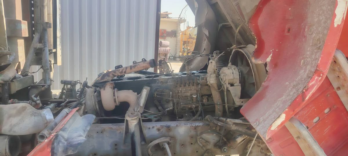 السلام عليكم قلاب سكانيا للبيع ١١٣ دشبول عدل سكف ١٣ رقم صلاح الدين تحويل فقط السياره جاهزه ما عده المحرك 
   السياره بيها صرف وفتحتها ابيعها مفلش المحرك كرنك مابي مشكله السياره ناقصها بوش وبستم وترتيب كهرباء وهواء جاهزه الشاصي بي جكه
صلاح الدين الشرقاط السعر ١٢٠ بي مجال
***********
